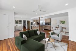69 Barnes Rd Glenella QLD 4740 Australia