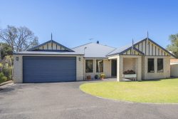 22 Edith Cowan Ct Abbey WA 6280 Australia