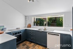 45 Regent St Sandy Bay TAS 7005 Australia