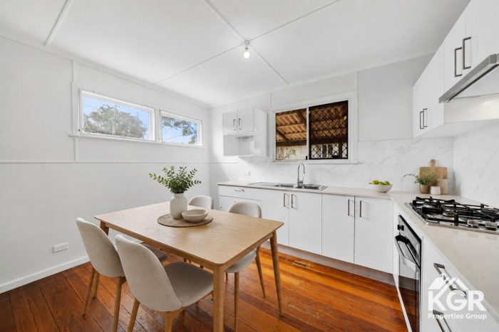 19 Santley St Mount Gravatt QLD 4122 Australia