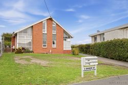 Unit 4/3 Shore St Rose Bay TAS 7015 Australia