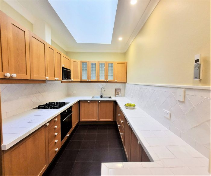 Unit 10/6A David St Bowral NSW 2576 Australia
