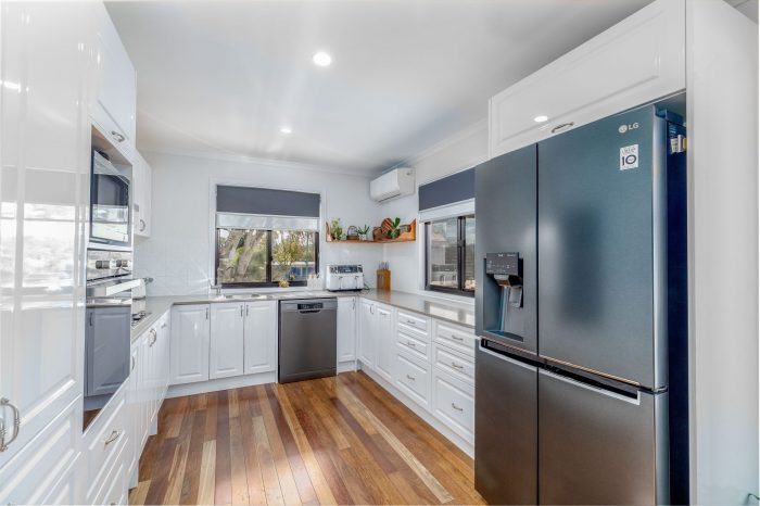 18 Harding St Kilkivan QLD 4600 Australia