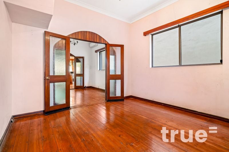 21 Arthur St Leichhardt NSW 2040 Australia