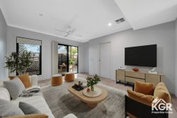 3/22 Tudor St Mount Gravatt QLD 4122 Australia