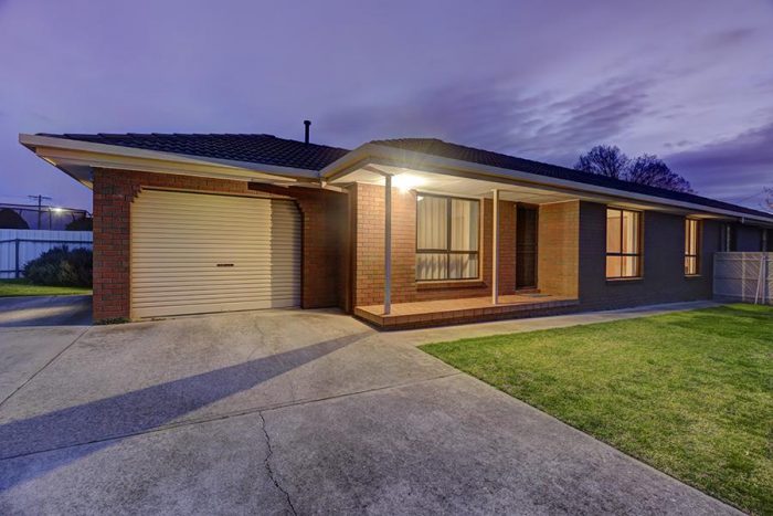476 Urana Rd Lavington NSW 2641 Australia