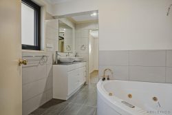 85A Clinton Rd Geilston Bay TAS 7015, Australia