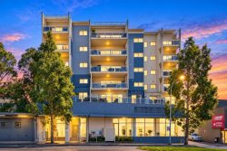 Unit A403/580 Hume Hwy Yagoona NSW 2199, Australia