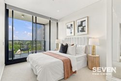 A1207/11 Solent Cct Norwest NSW 2153, Australia