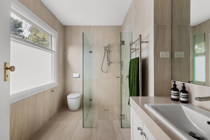 73 Alfred St Kew VIC 3101, Australia
