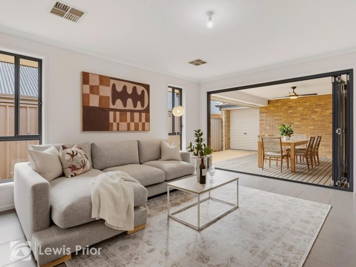 6 Benacre Close Happy Valley SA 5159, Australia