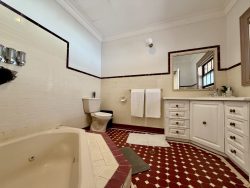 39 Bendygleet Rd Moree NSW 2400, Australia