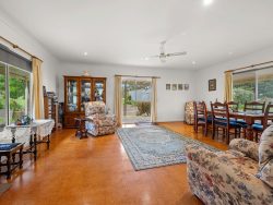 58 Beveridges Road Hamilton VIC 3300, Australia