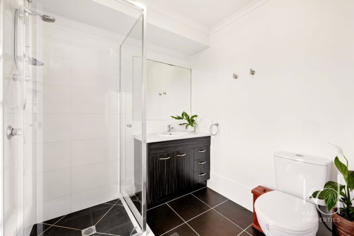 11 Binowee Ct D’Aguilar QLD 4514, Australia