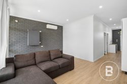 Unit 3/80 Bright St California Gully VIC 3556, Australia