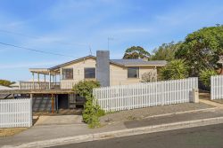 15 Bryant St Midway Point TAS 7171, Australia