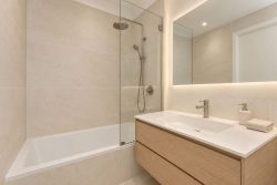 Unit 1/21 Caloola Dr Tweed Heads NSW 2485, Australia