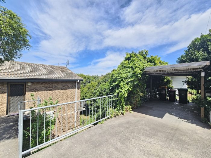 Unit 2/13 Carl Ln Muswellbrook NSW 2333, Australia