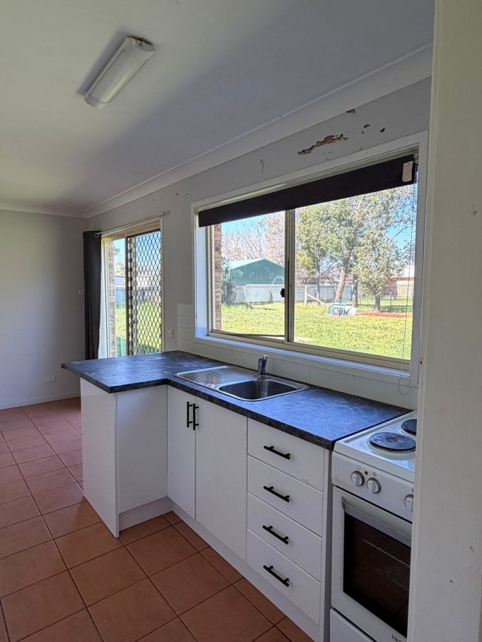 42 Castlereagh St Baradine NSW 2396, Australia