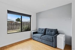 Unit 1/55 Churinga Waters Dr Old Beach TAS 7017, Australia