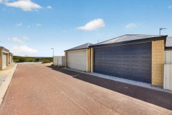25 Cowaramup Lp Two Rocks WA 6037, Australia