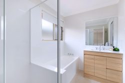 Unit 62/1230 Creek Rd Carina Heights QLD 4152, Australia