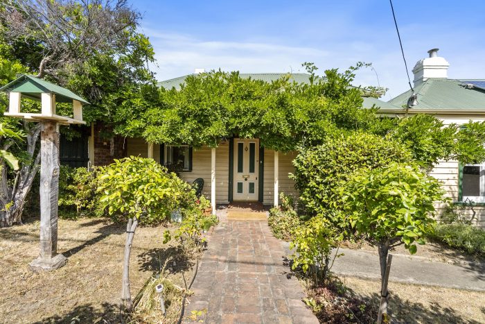 21 Lewis St North Hobart TAS 7000, Australia