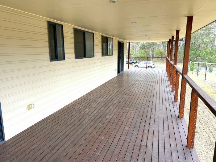 26 Edwards St Wondai QLD 4606, Australia