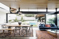 19 Fairy Bower Rd Manly NSW 2095, Australia