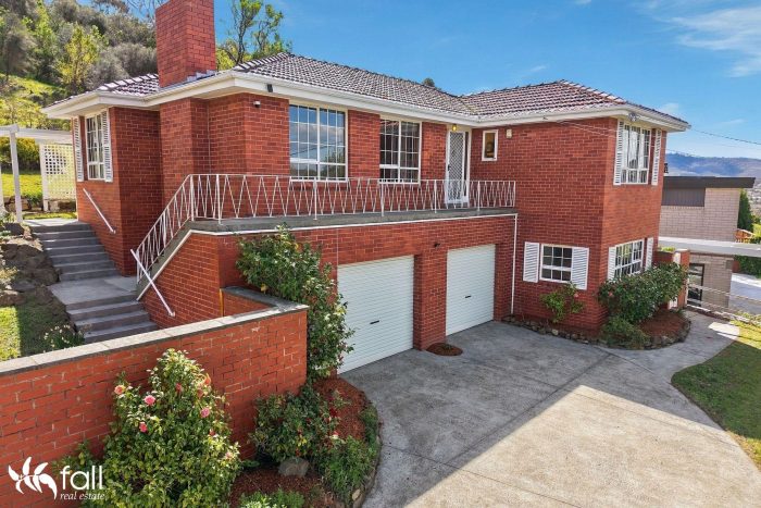 59 Leura St Rosny TAS 7018, Australia