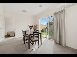 Unit 2/29 Hawdon St Broadford VIC 3658, Australia