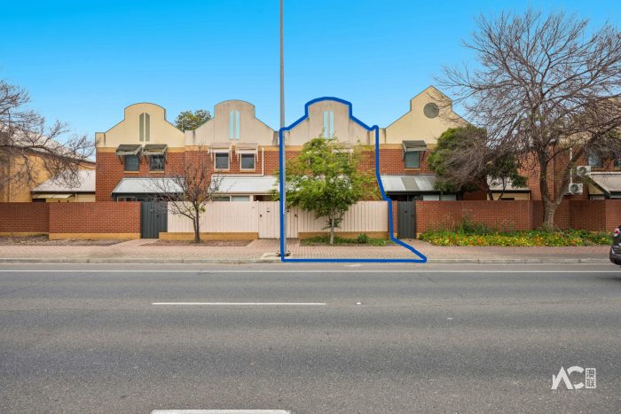 Unit 2/31 Henley Beach Rd Mile End SA 5031, Australia