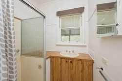 15 Hewitt Ave Kennington VIC 3550, Australia