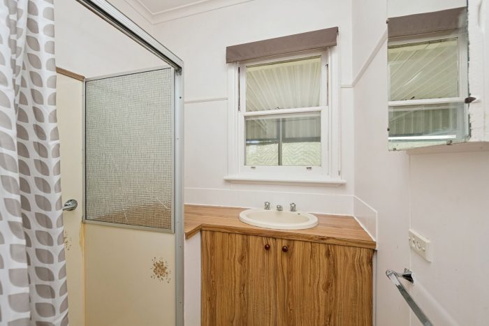 15 Hewitt Ave Kennington VIC 3550, Australia