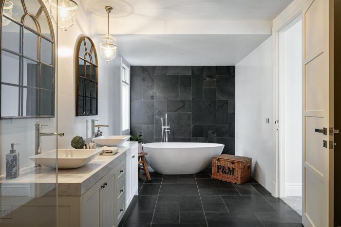 14 Hillcrest Ave Kew VIC 3101, Australia