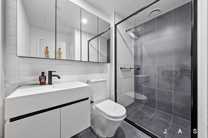 Unit 506/2 Joseph Rd Footscray VIC 3011, Australia