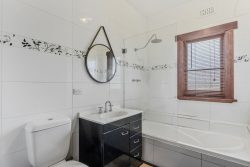 55 Stanley St Oatlands TAS 7120, Australia