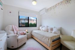 Unit 3/132 Kate St Carina QLD 4152, Australia