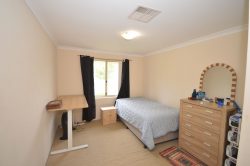 41 Lord Hobart Dr Madora Bay WA 6210, Australia