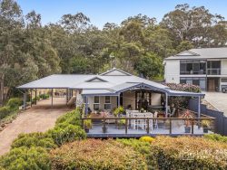 8 Greendale Pl Kelmscott WA 6111, Australia
