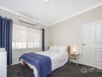 8 Greendale Pl Kelmscott WA 6111, Australia