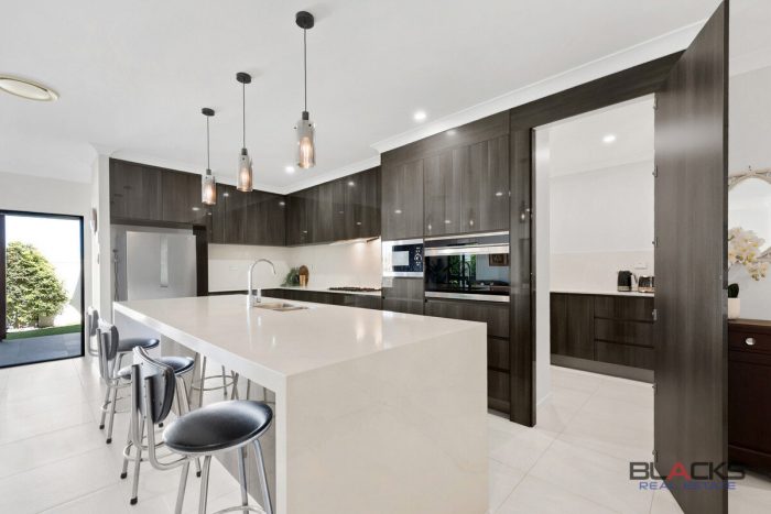 22 Reef Parade East Mackay QLD 4740 Australia