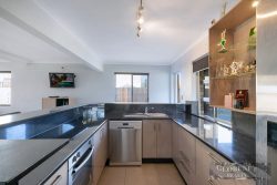 12 Magnetic St Boondall QLD 4034, Australia