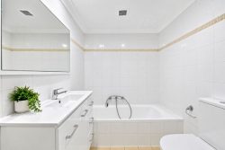 Unit 307/16 Meredith St Bankstown NSW 2200, Australia