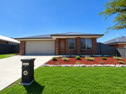 6 Michaelis Court Thurgoona NSW 2640, Australia