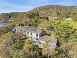 3 Murtons Rd Otago TAS 7017, Australia