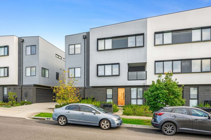 3 Northcote Circuit Burwood East VIC 3151, Australia
