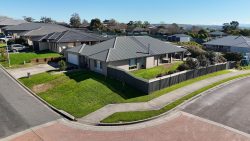 49 Osborne Avenue Muswellbrook NSW 2333, Australia