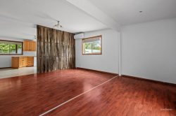33 Howard Street Seville VIC 3139 Australia