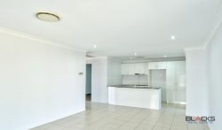 21 Lucy Ct Mirani QLD 4754, Australia
